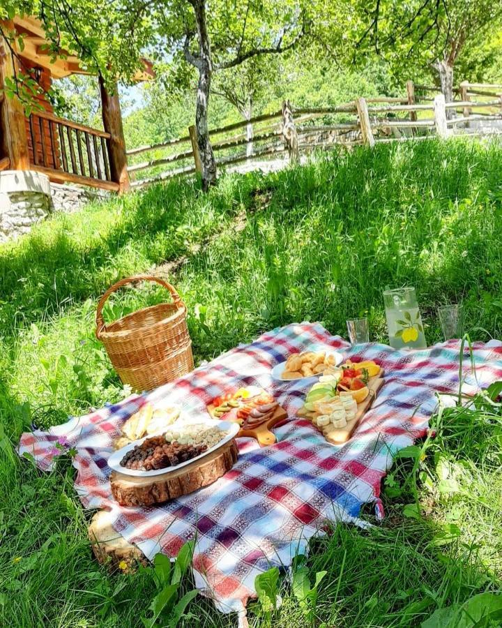 Fern Farm Eco Resort Mojkovac Eksteriør billede